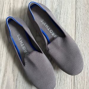 Rothy's Charcoal and Cobalt Flats W6